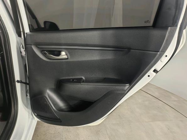 Kia Rio IV Рестайлинг с пробегом 2020 года, цена 1 315 000 рублей, 153936 км, седан, Автокод Объявления