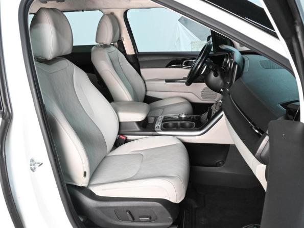 Kia Carnival IV с пробегом 2020 года, цена 4 999 000 рублей, 60176 км, минивэн, Автокод Объявления
