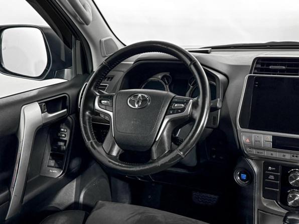 Toyota Land Cruiser Prado 150 Series Рестайлинг 2 с пробегом 2018 года, цена 6 350 000 рублей, 181472 км, внедорожник, Автокод Объявления