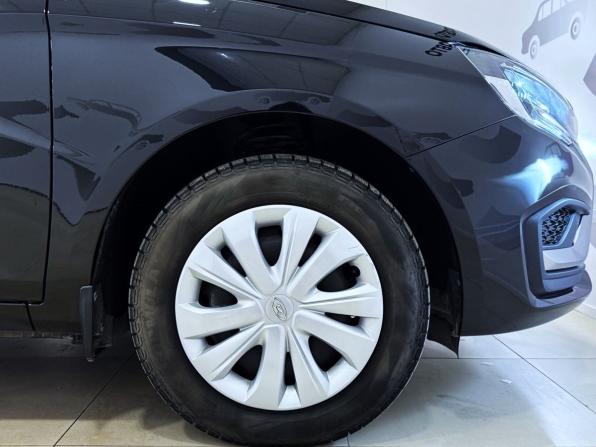 Lada (ВАЗ) Vesta I Рестайлинг (NG) с пробегом 2025 года, цена 1 365 000 рублей, 21711 км, седан, Автокод Объявления