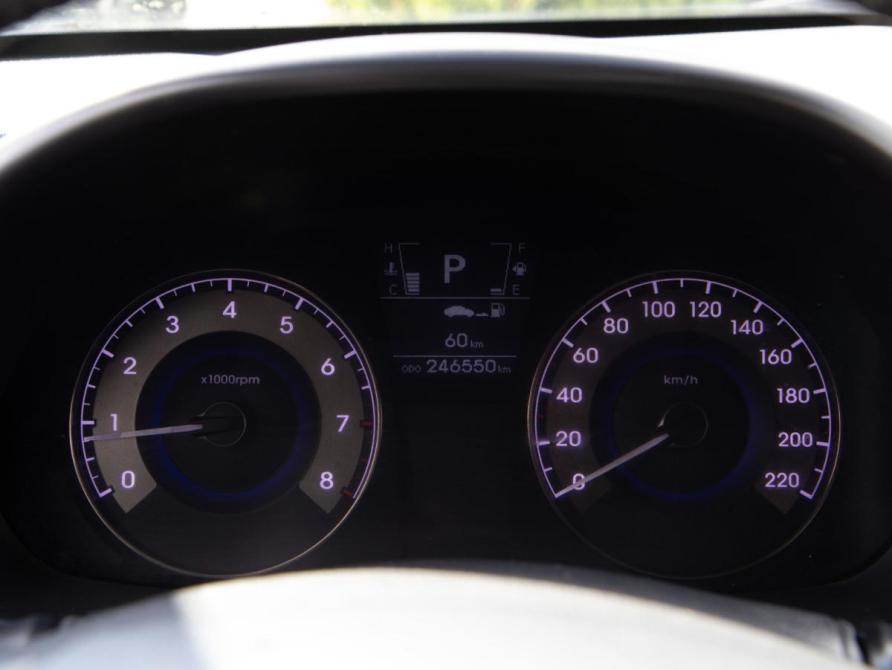 Hyundai Solaris I Москва  - изображение 10