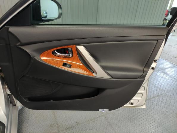 Toyota Camry VI (XV40) Рестайлинг с пробегом 2010 года, цена 1 390 000 рублей, 231470 км, седан, Автокод Объявления