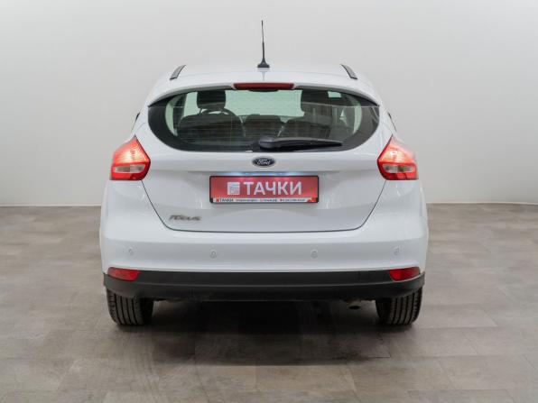 Ford Focus III Рестайлинг с пробегом 2018 года, цена 999 000 рублей, 93572 км, хэтчбек, Автокод Объявления