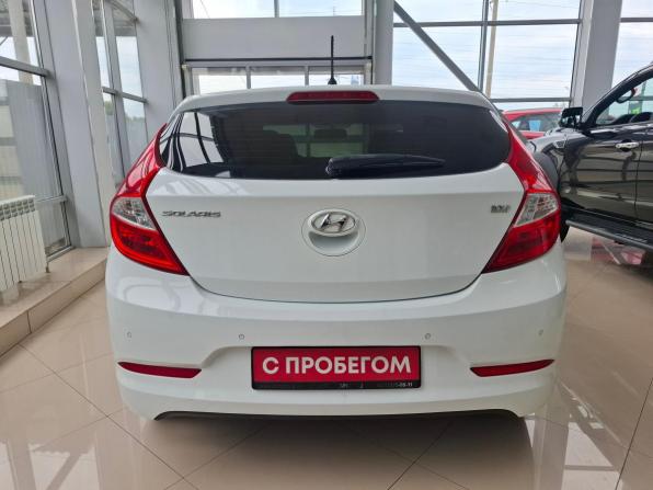 Hyundai Solaris I Рестайлинг с пробегом 2016 года, цена 963 000 рублей, 98000 км, хэтчбек, Автокод Объявления