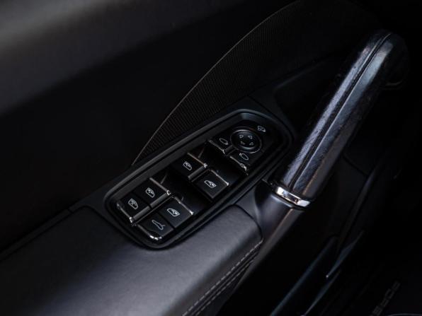 Porsche Cayenne II Рестайлинг (958) с пробегом 2016 года, цена 4 499 000 рублей, 136838 км, внедорожник, Автокод Объявления