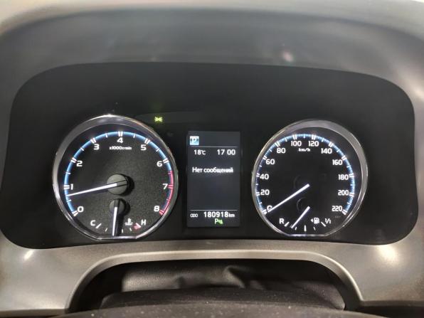 Toyota RAV4 IV (XA40) Рестайлинг с пробегом 2017 года, цена 2 415 000 рублей, 180917 км, внедорожник, Автокод Объявления