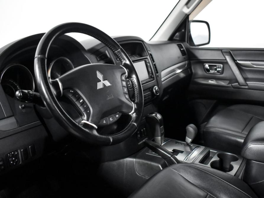 Mitsubishi Pajero IV Санкт-Петербург  - изображение 9