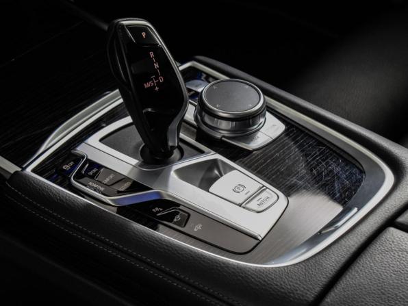 BMW 7 серии VI (G11/G12) Рестайлинг с пробегом 2021 года, цена 7 900 000 рублей, 62000 км, седан, Автокод Объявления