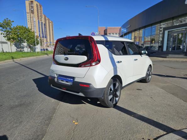 Kia Soul III с пробегом 2020 года, цена 2 349 000 рублей, 54000 км, хэтчбек, Автокод Объявления