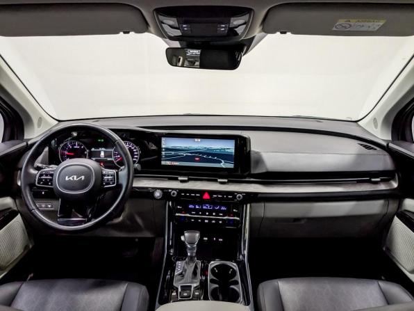 Kia Carnival IV с пробегом 2023 года, цена 4 250 000 рублей, 88000 км, минивэн, Автокод Объявления