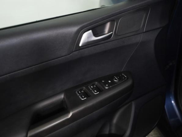 Kia Sportage IV Рестайлинг с пробегом 2019 года, цена 2 299 000 рублей, 75678 км, внедорожник, Автокод Объявления