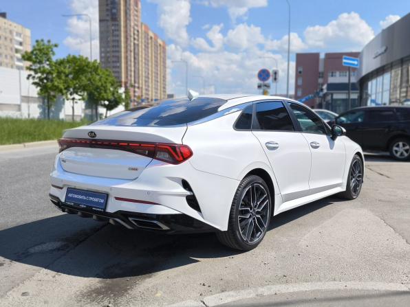 Kia K5 III с пробегом 2021 года, цена 2 400 000 рублей, 60769 км, седан, Автокод Объявления