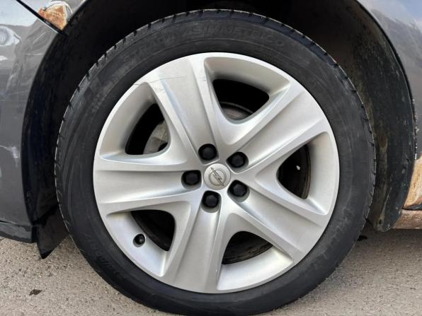 Opel Astra J Рестайлинг с пробегом 2013 года, цена 537 500 рублей, 175408 км, седан, Автокод Объявления