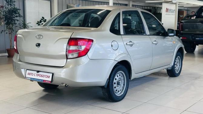 Lada (ВАЗ) Granta I с пробегом 2013 года, цена 400 000 рублей, 162000 км, седан, Автокод Объявления