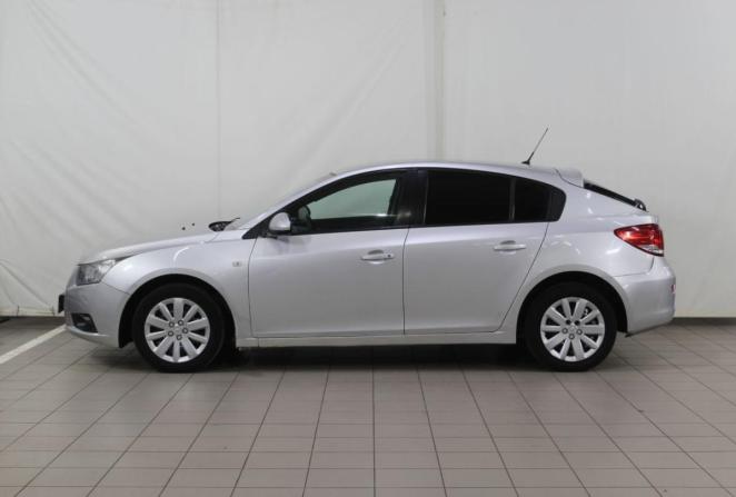 Chevrolet Cruze I Рестайлинг с пробегом 2012 года, цена 600 000 рублей, 185197 км, хэтчбек, Автокод Объявления