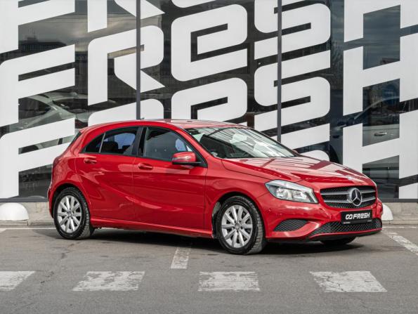 Mercedes-Benz A-Класс III (W176) с пробегом 2015 года, цена 1 590 000 рублей, 86100 км, хэтчбек, Автокод Объявления
