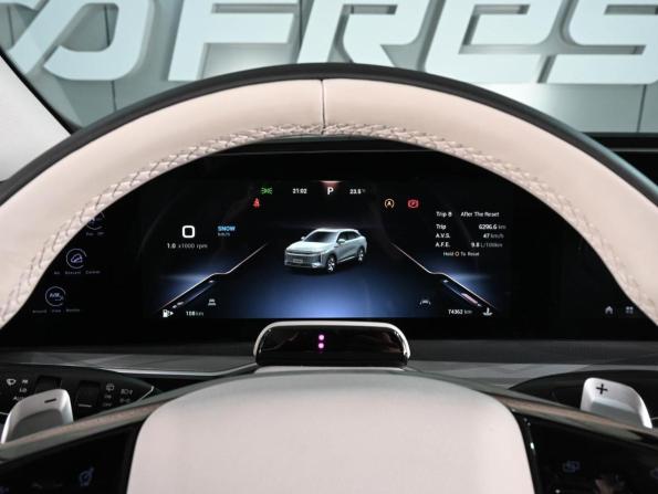 Exeed RX с пробегом 2023 года, цена 3 199 000 рублей, 74362 км, внедорожник, Автокод Объявления