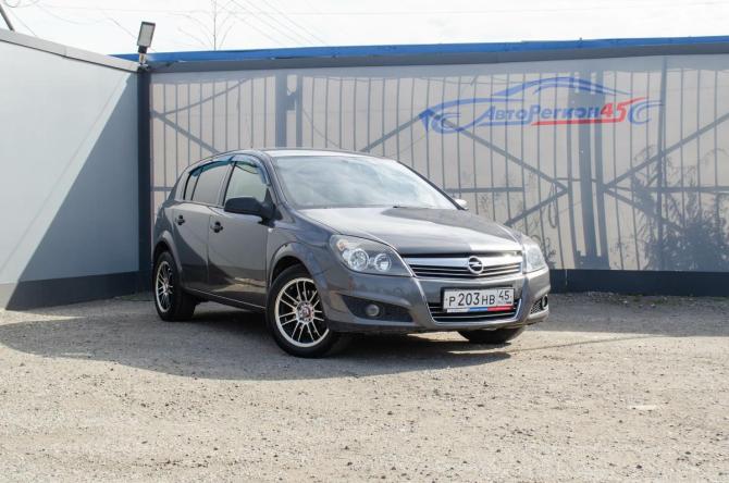 Opel Astra H Рестайлинг с пробегом 2012 года, цена 425 000 рублей, 215000 км, хэтчбек, Автокод Объявления