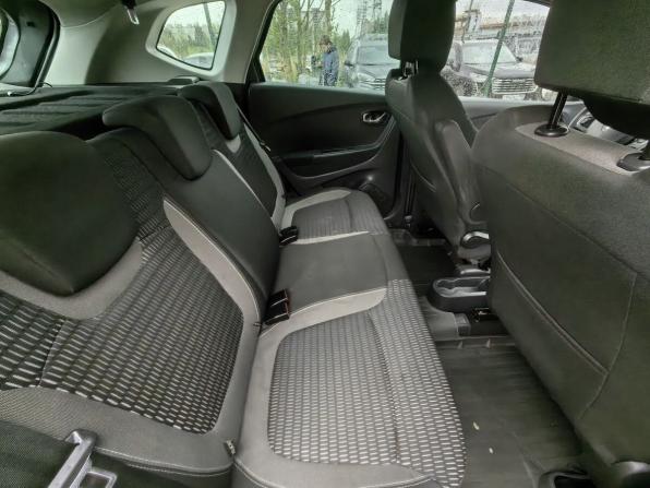 Renault Kaptur I с пробегом 2017 года, цена 1 059 000 рублей, 176849 км, внедорожник, Автокод Объявления