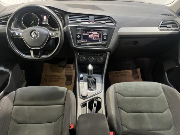 Volkswagen Tiguan II с пробегом 2018 года, цена 2 125 000 рублей, 129310 км, внедорожник, Автокод Объявления