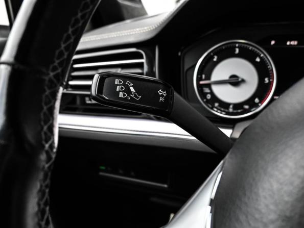 Volkswagen Touareg III с пробегом 2018 года, цена 3 899 000 рублей, 236096 км, внедорожник, Автокод Объявления