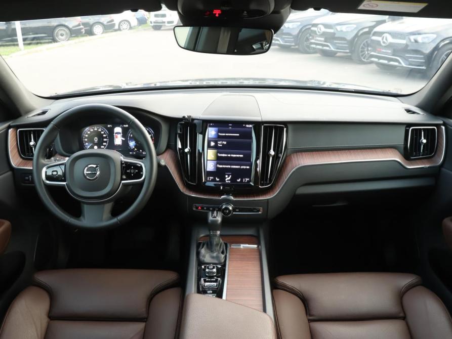 Volvo XC60 II Москва  - изображение 12