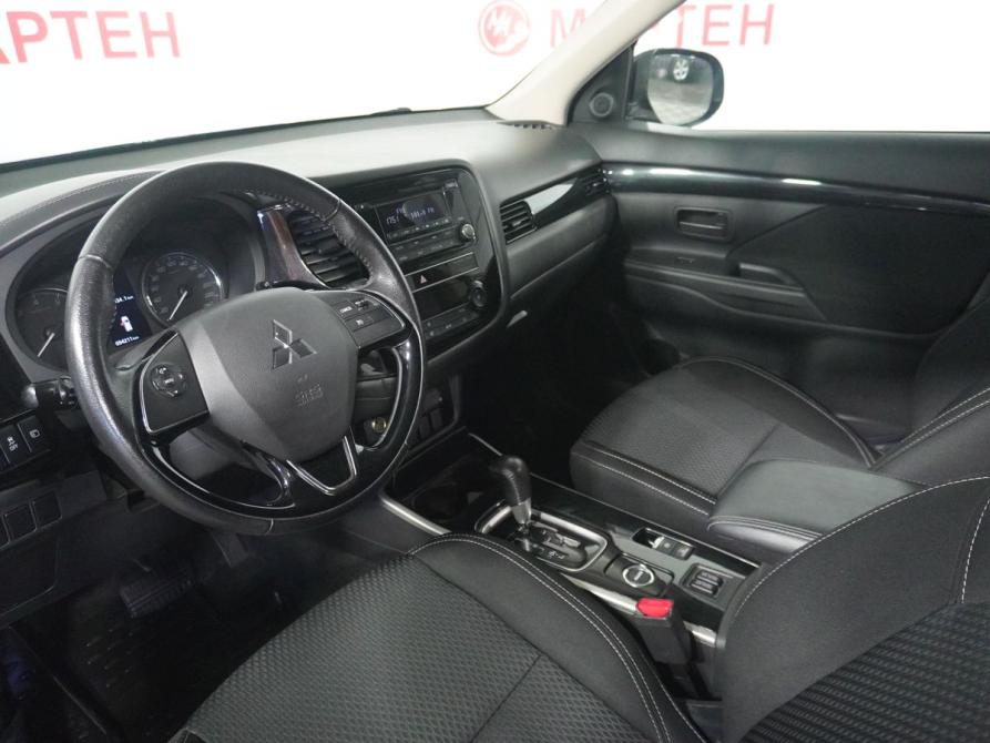 Mitsubishi Outlander III Рестайлинг 3 Вологда  - изображение 9