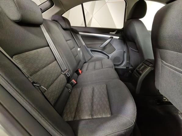 Skoda Octavia II (A5) Рестайлинг с пробегом 2013 года, цена 659 000 рублей, 212239 км, лифтбек, Автокод Объявления
