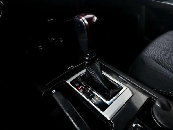 Toyota Land Cruiser Prado 150 Series Рестайлинг 1 с пробегом 2016 года, цена 4 260 000 рублей, 94042 км, внедорожник, Автокод Объявления