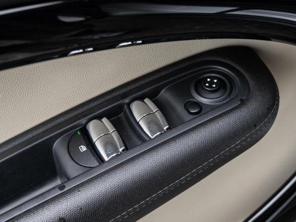 Mini Countryman I с пробегом 2013 года, цена 1 150 000 рублей, 208021 км, внедорожник, Автокод Объявления