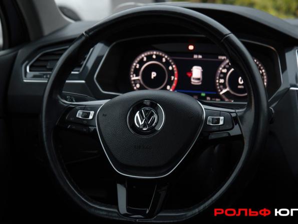 Volkswagen Tiguan II с пробегом 2018 года, цена 2 948 000 рублей, 99955 км, внедорожник, Автокод Объявления