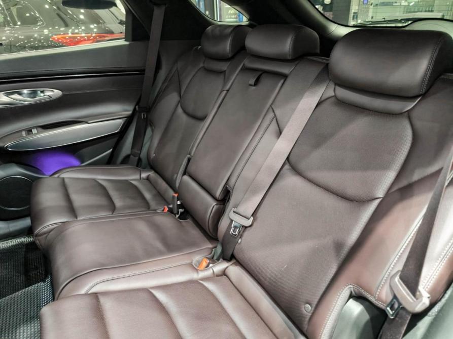 Genesis GV70 I Казань  - изображение 15