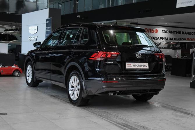 Volkswagen Tiguan II с пробегом 2020 года, цена 2 750 000 рублей, 62131 км, внедорожник, Автокод Объявления