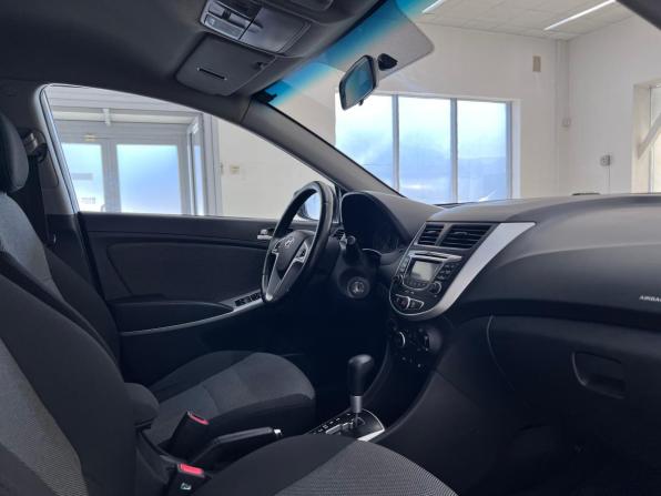Hyundai Solaris I с пробегом 2011 года, цена 699 000 рублей, 163320 км, хэтчбек, Автокод Объявления