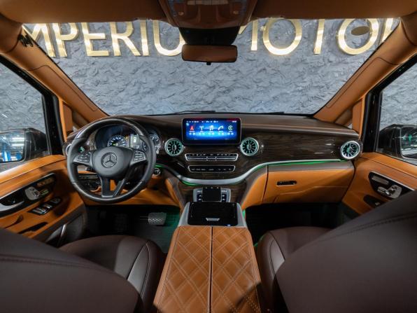 Mercedes-Benz Vito III (W447) Рестайлинг 2 с пробегом 2024 года, цена 7 250 000 рублей, 32192 км, минивэн, Автокод Объявления