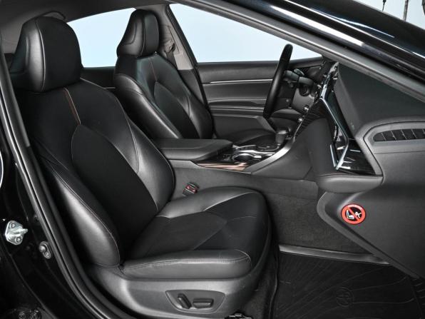 Toyota Camry VIII (XV70) с пробегом 2020 года, цена 2 569 000 рублей, 230058 км, седан, Автокод Объявления