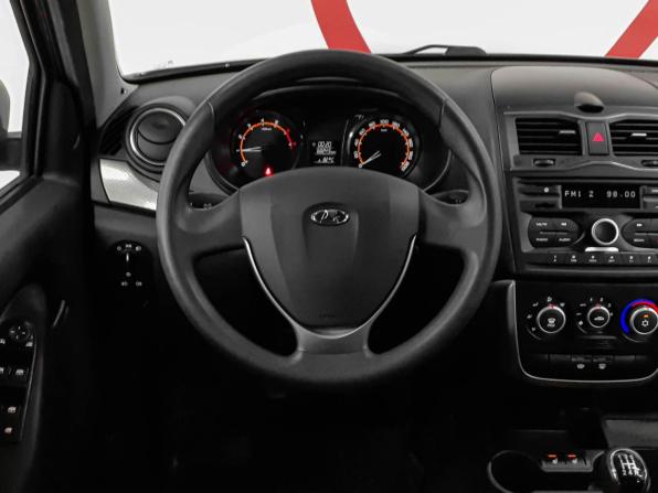 Lada (ВАЗ) Granta I Рестайлинг с пробегом 2019 года, цена 772 000 рублей, 60000 км, лифтбек, Автокод Объявления
