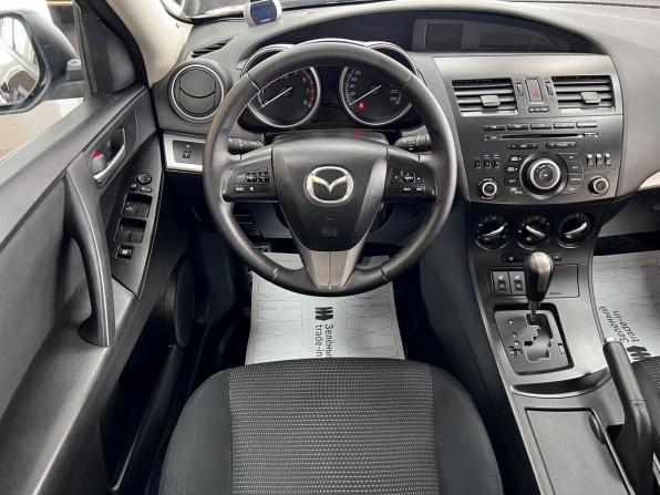 Mazda 3 II (BL) Рестайлинг с пробегом 2012 года, цена 1 045 000 рублей, 106730 км, седан, Автокод Объявления