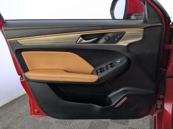 Haval Jolion I с пробегом 2022 года, цена 1 690 000 рублей, 43548 км, внедорожник, Автокод Объявления