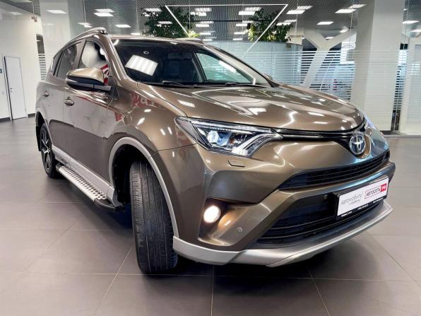 Toyota RAV4 IV (XA40) Рестайлинг с пробегом 2017 года, цена 2 761 500 рублей, 121877 км, внедорожник, Автокод Объявления
