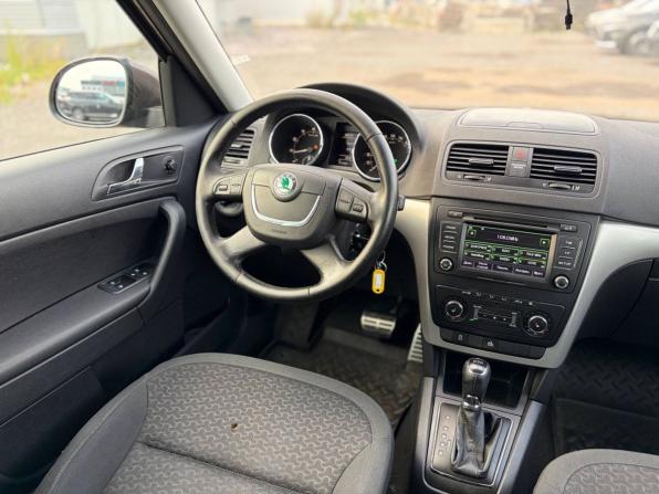 Skoda Yeti I с пробегом 2013 года, цена 915 000 рублей, 176359 км, внедорожник, Автокод Объявления