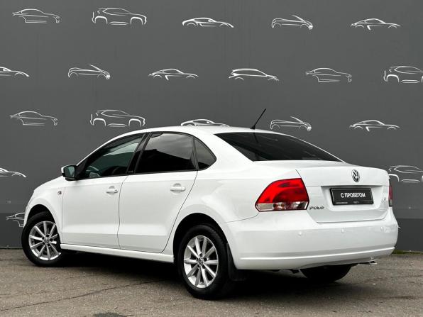 Volkswagen Polo V с пробегом 2015 года, цена 839 500 рублей, 123988 км, седан, Автокод Объявления