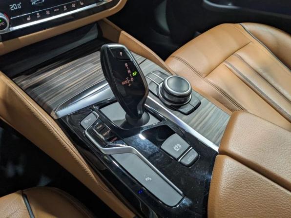 BMW 5 серии VII (G30/G31/G38) с пробегом 2018 года, цена 3 320 000 рублей, 125192 км, седан, Автокод Объявления