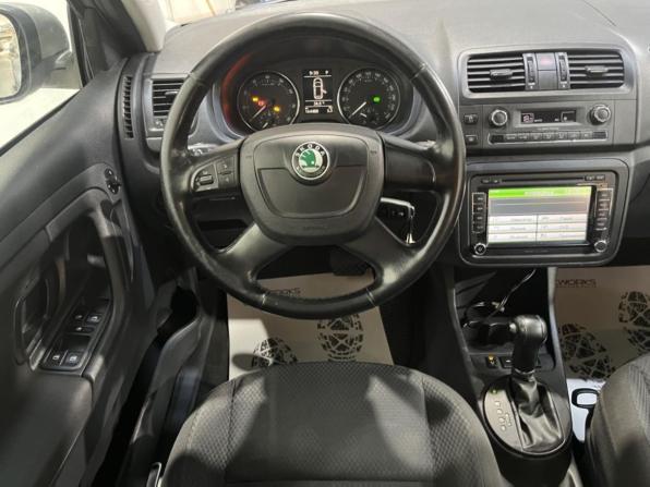 Skoda Fabia II Рестайлинг с пробегом 2010 года, цена 635 000 рублей, 164481 км, хэтчбек, Автокод Объявления