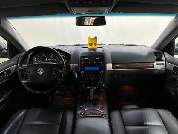 Volkswagen Touareg I Рестайлинг с пробегом 2008 года, цена 960 000 рублей, 268000 км, внедорожник, Автокод Объявления