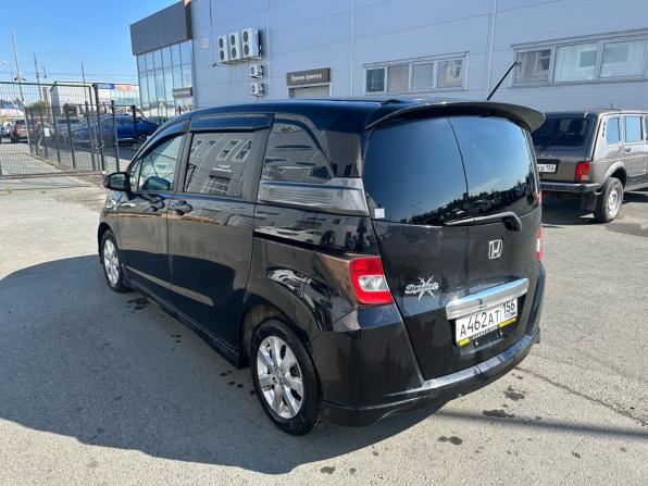 Honda Freed I с пробегом 2011 года, цена 1 120 000 рублей, 220731 км, компактвэн, Автокод Объявления