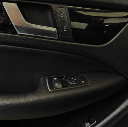 Mercedes-Benz C-Класс III (W204) Рестайлинг с пробегом 2013 года, цена 1 390 000 рублей, 251822 км, купе, Автокод Объявления