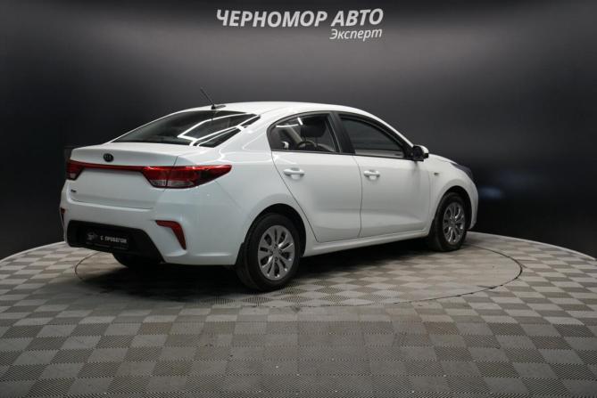 Kia Rio IV с пробегом 2019 года, цена 1 464 000 рублей, 140522 км, седан, Автокод Объявления