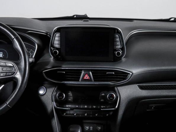 Hyundai Santa Fe IV с пробегом 2018 года, цена 2 820 000 рублей, 136347 км, внедорожник, Автокод Объявления