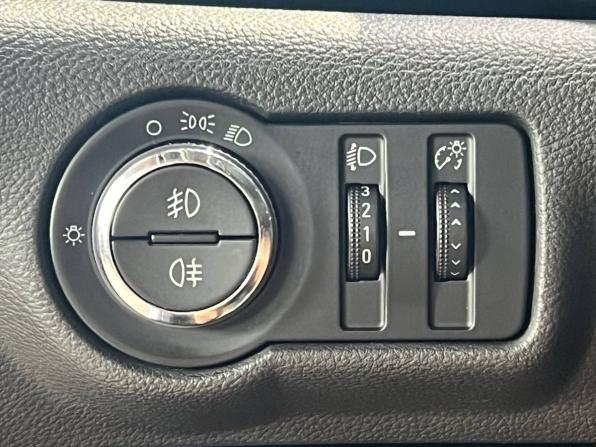 Opel Astra J Рестайлинг с пробегом 2012 года, цена 1 120 000 рублей, 103434 км, хэтчбек, Автокод Объявления